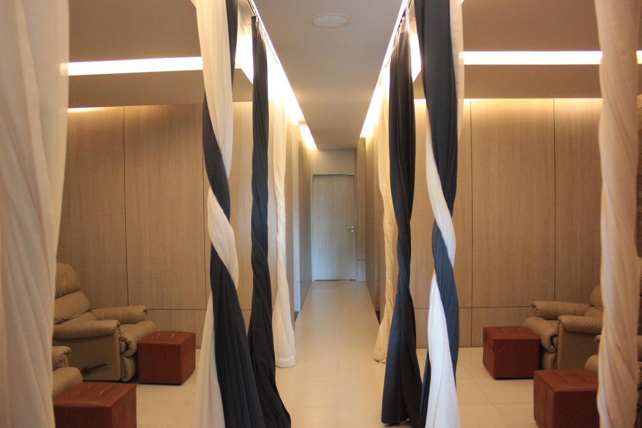 Holiday Palace Ou Chrov Экстерьер фото